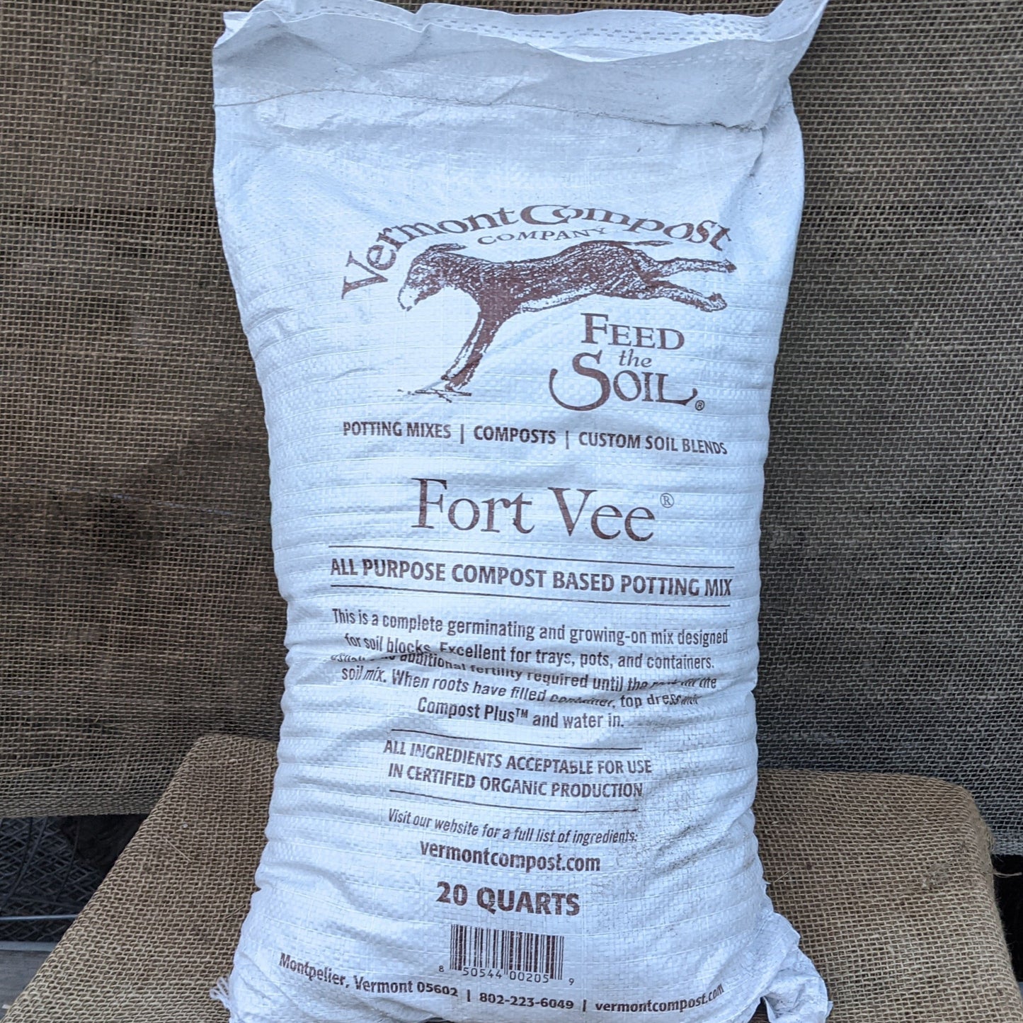 - Potting Mix - Vermont Compost's Fort Vee 20 quarts